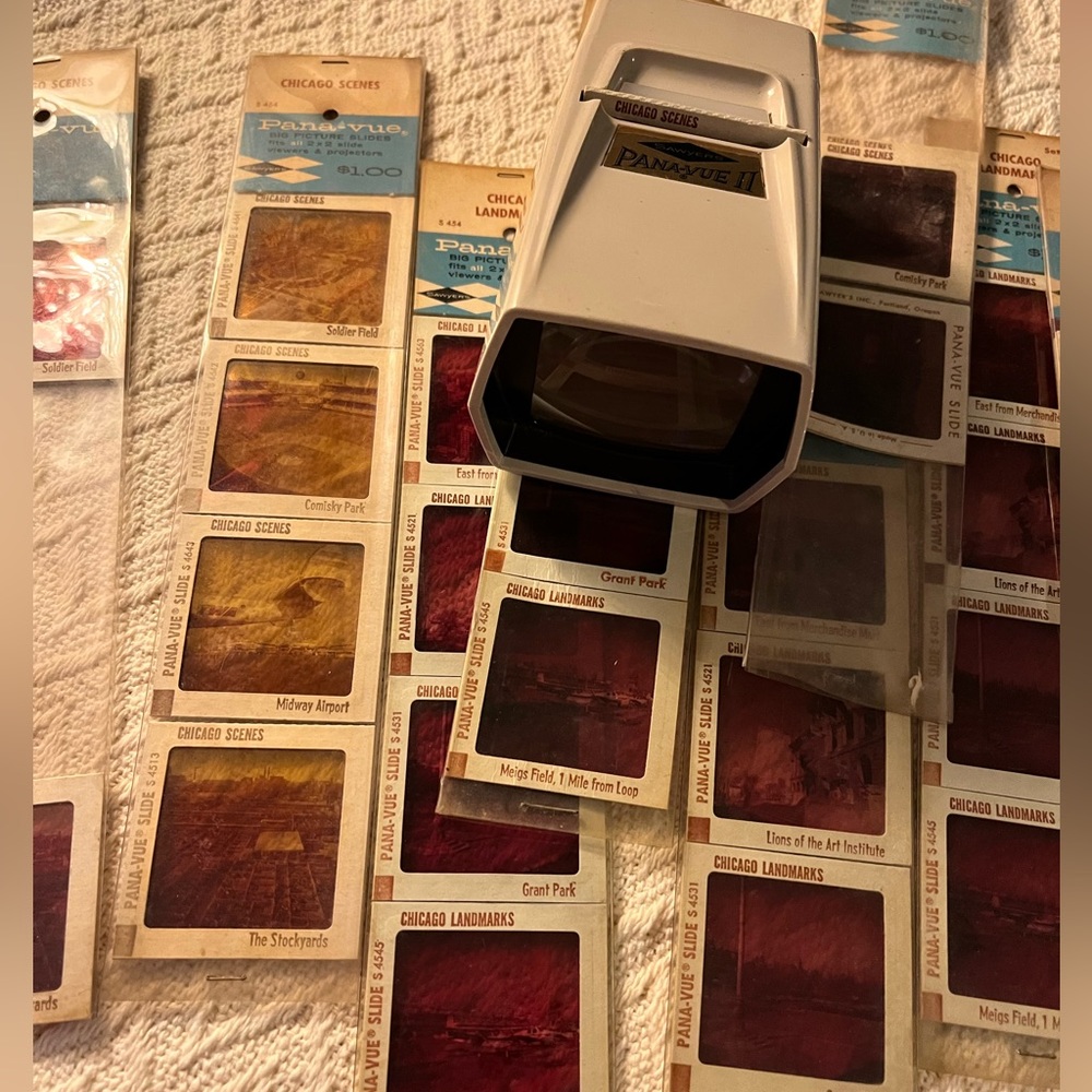 Vintage Sawyers Pana-Vue 2×2 Slide Viewer With l Slides